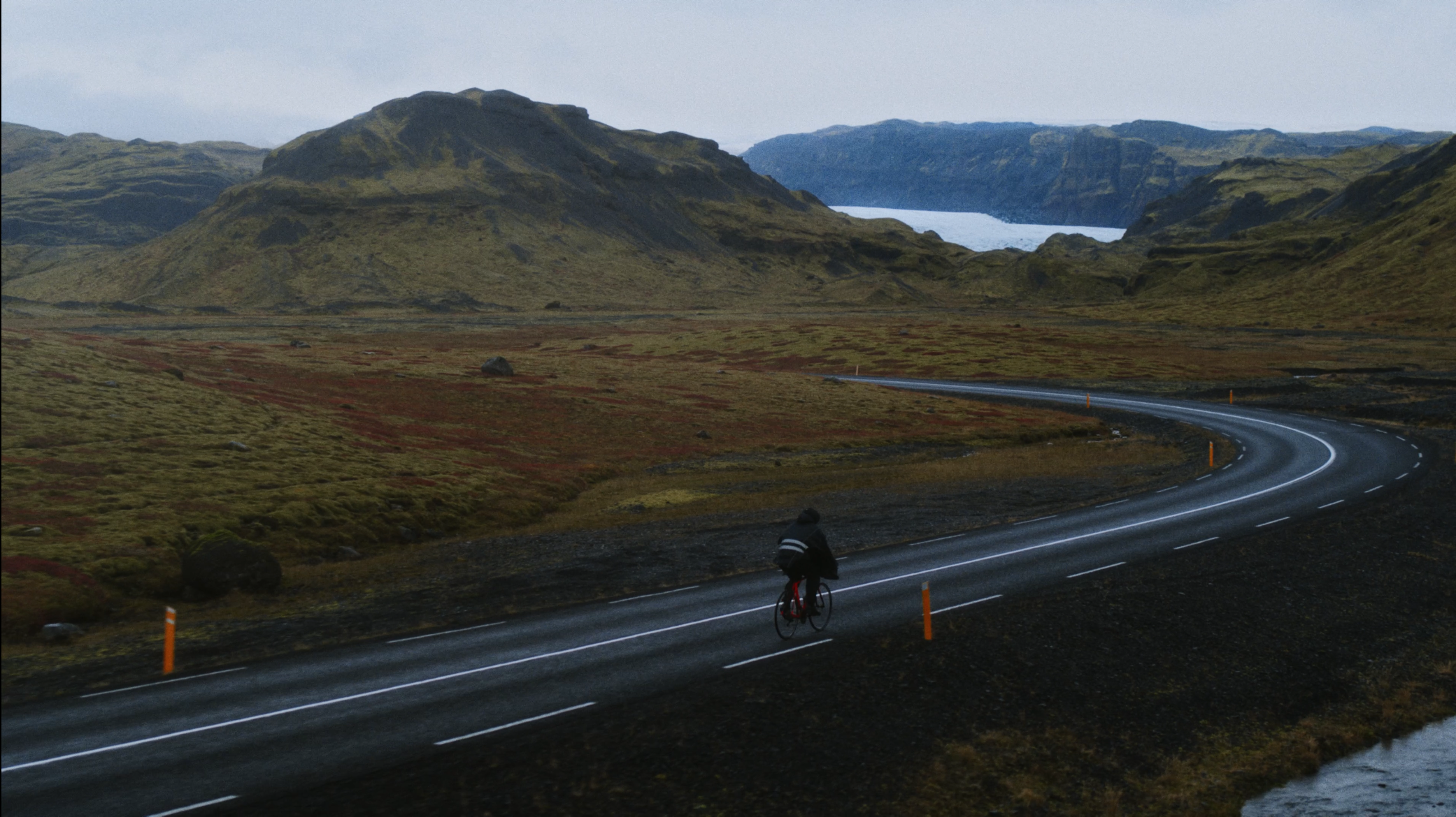 Discover essential tips for biking in the rain with our comprehensive guide. Learn how to stay safe, dry, and comfortable with proper gear and bike maintenance. Embrace wet-weather cycling with confidence!