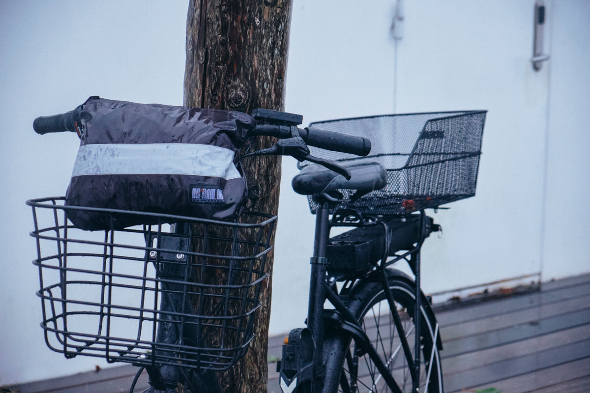 Rainy bicycle with waterproof bag